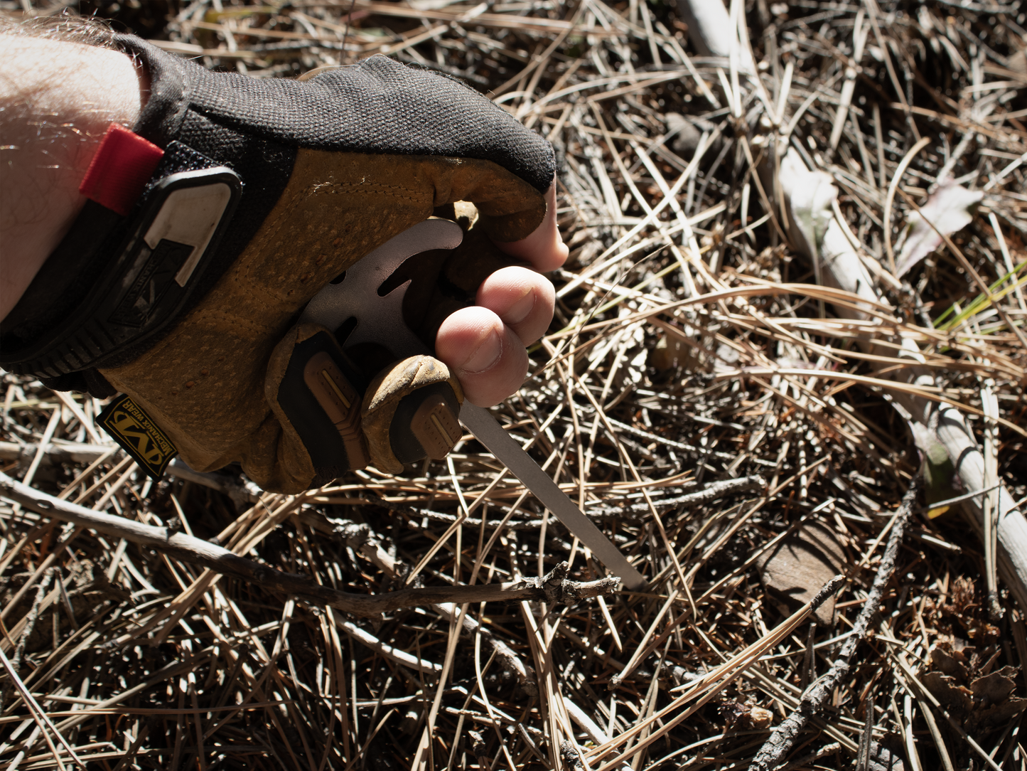 Claymore Tent Stake™ - (Self Tensioning, Easy Push/Pull Design)